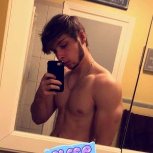 Meet your Posher, Hunter